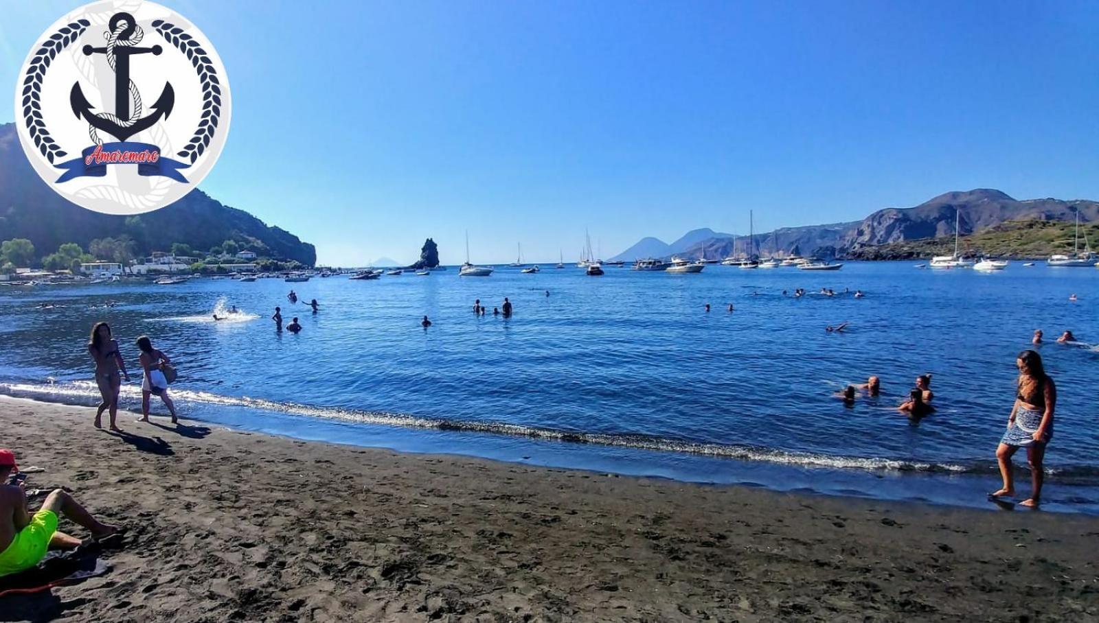 "Appartamento Del Mare Gliaca" Con Vista Isole Eolie,Ampia Terrazza,Wifi E Parcheggio Privato Gratuito Piraino Bagian luar foto