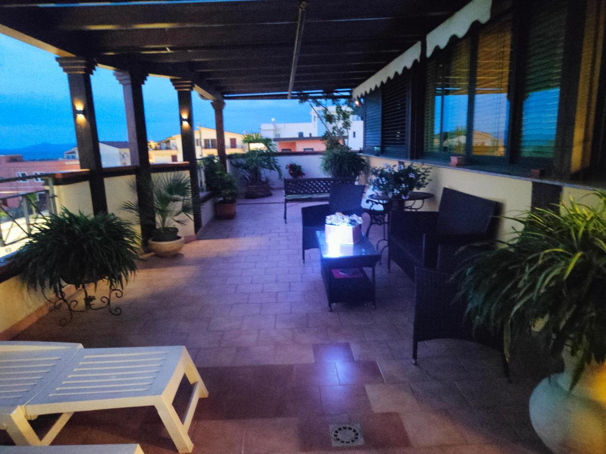 "Appartamento Del Mare Gliaca" Con Vista Isole Eolie,Ampia Terrazza,Wifi E Parcheggio Privato Gratuito Piraino Bagian luar foto